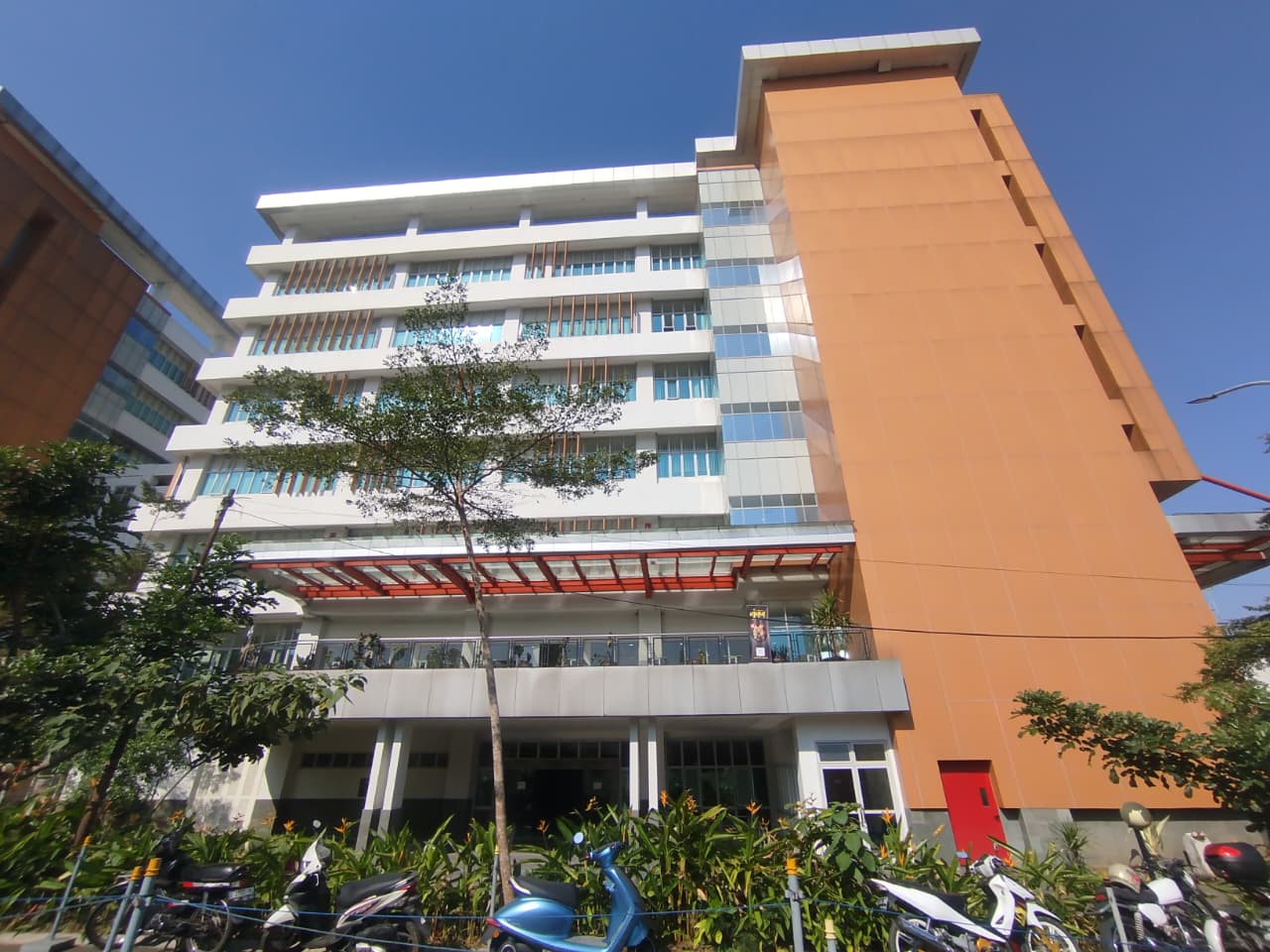 Center of excellence (CoE)