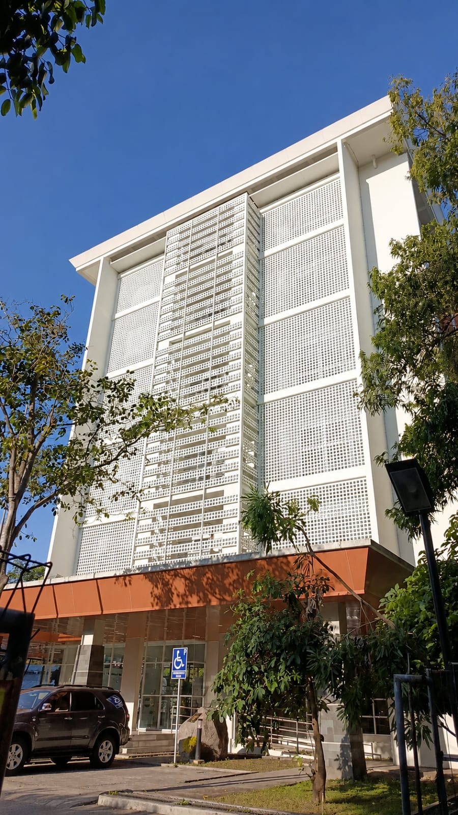 Agrotropica Learning Center (AGLC)