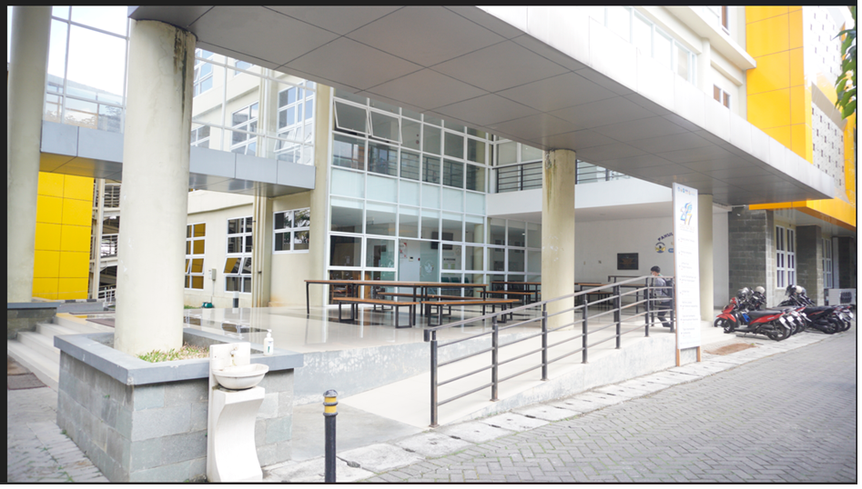 GEDUNG KULIAH FAKULTAS TEKNIK 3