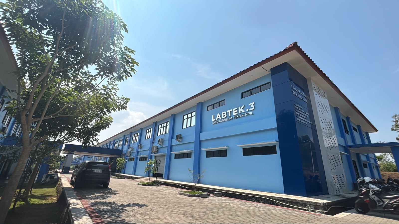 Gedung Laboratorium Teknik Sipil Fakultas Teknik Universitas Siliwangi