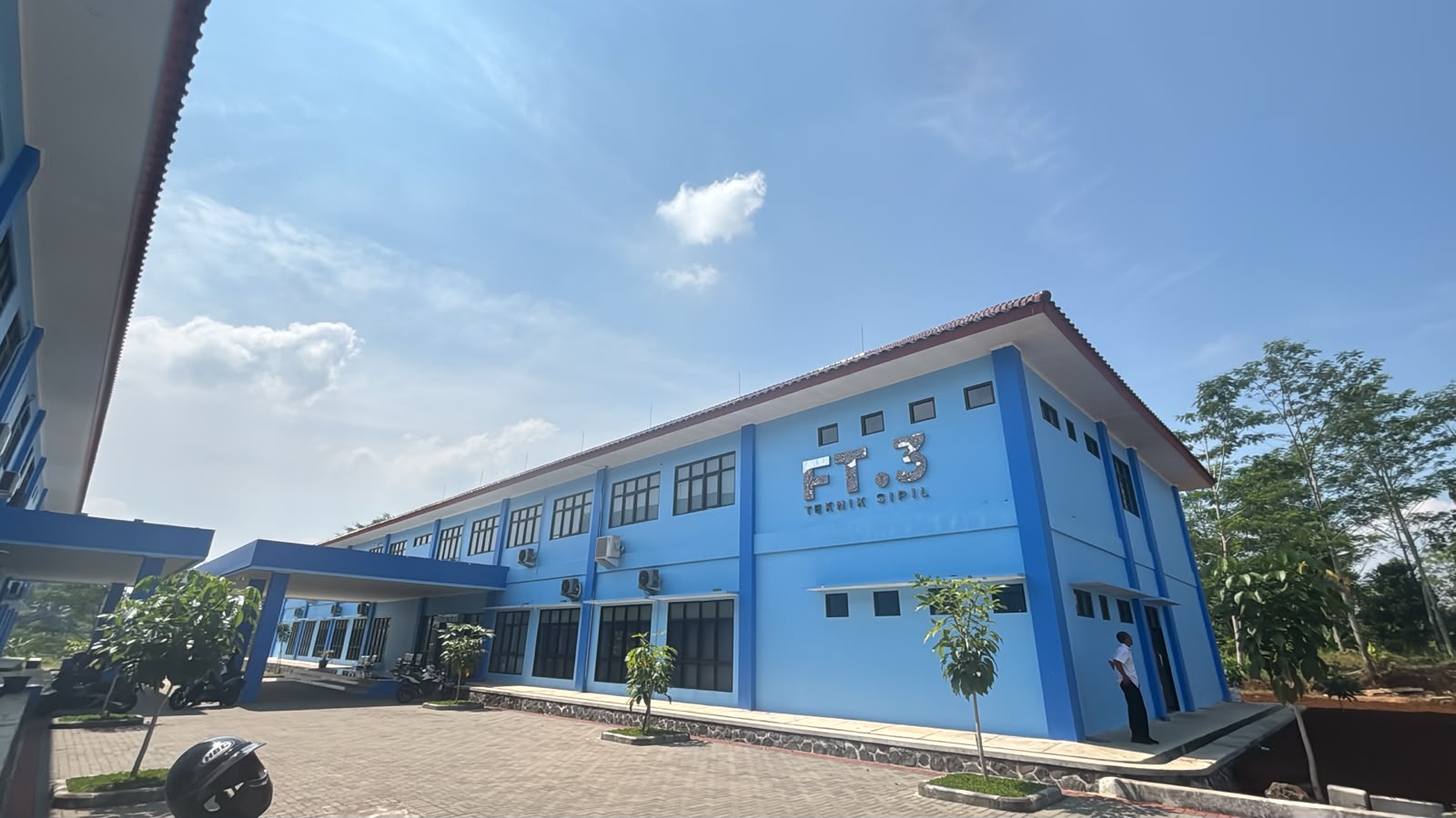 Gedung Kelas Terpadu Sipil Universitas Siliwangi